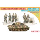 Model Kit tank 7400 - 3rd Fallschirmjäger Division + Kingtiger Henschel Turret (1:72) Model Kit tank 7400 - 3rd Fallschirmjäger Division + Kingtiger Henschel Turret (1:72)