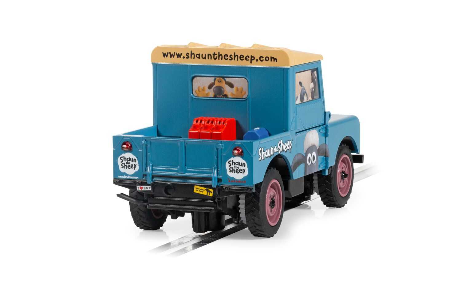 Autíčko Film & TV SCALEXTRIC C4543 - Land Rover Series 1 - Shaun The Sheep (1:32)