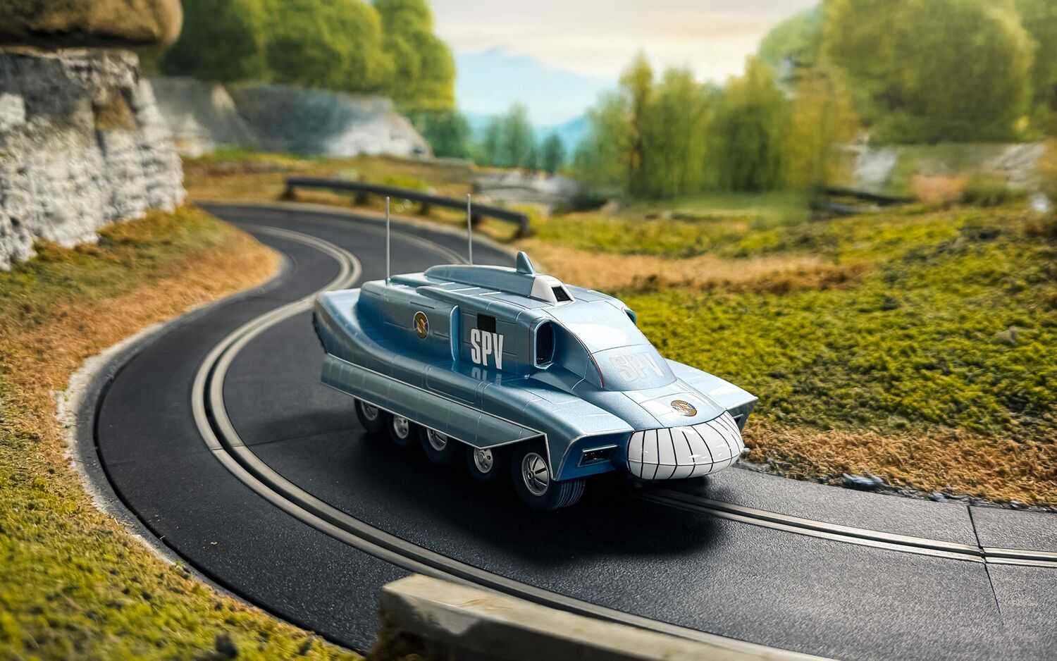 Autíčko Film & TV SCALEXTRIC C4605 - Captain Scarlett SPV (1:32)