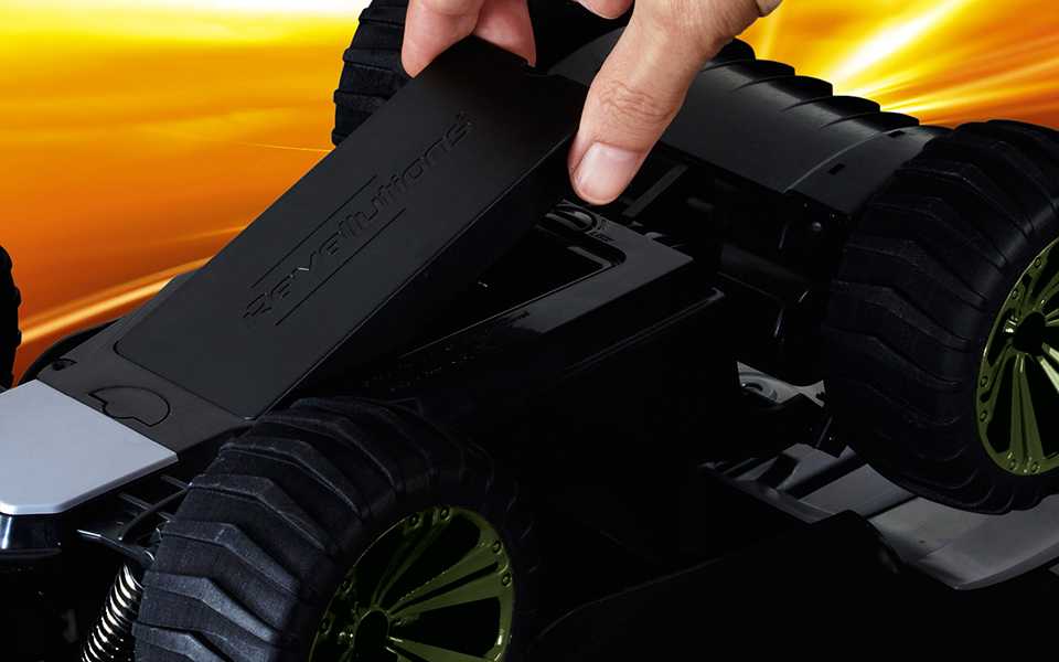 Autíčko REVELL - REVELLUTIONS CAMO RANGER (24527) - 2,4 GHz/2 CH - military (1:14)