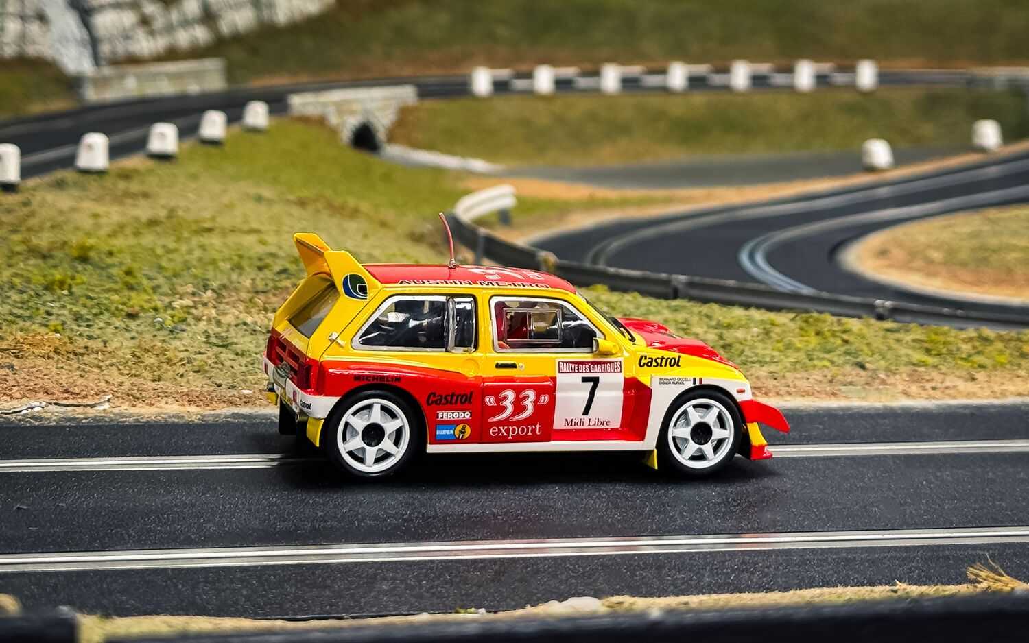Autíčko Rally SCALEXTRIC C4668 - Austin Metro 6R4 - Didier Auriol (1:32)