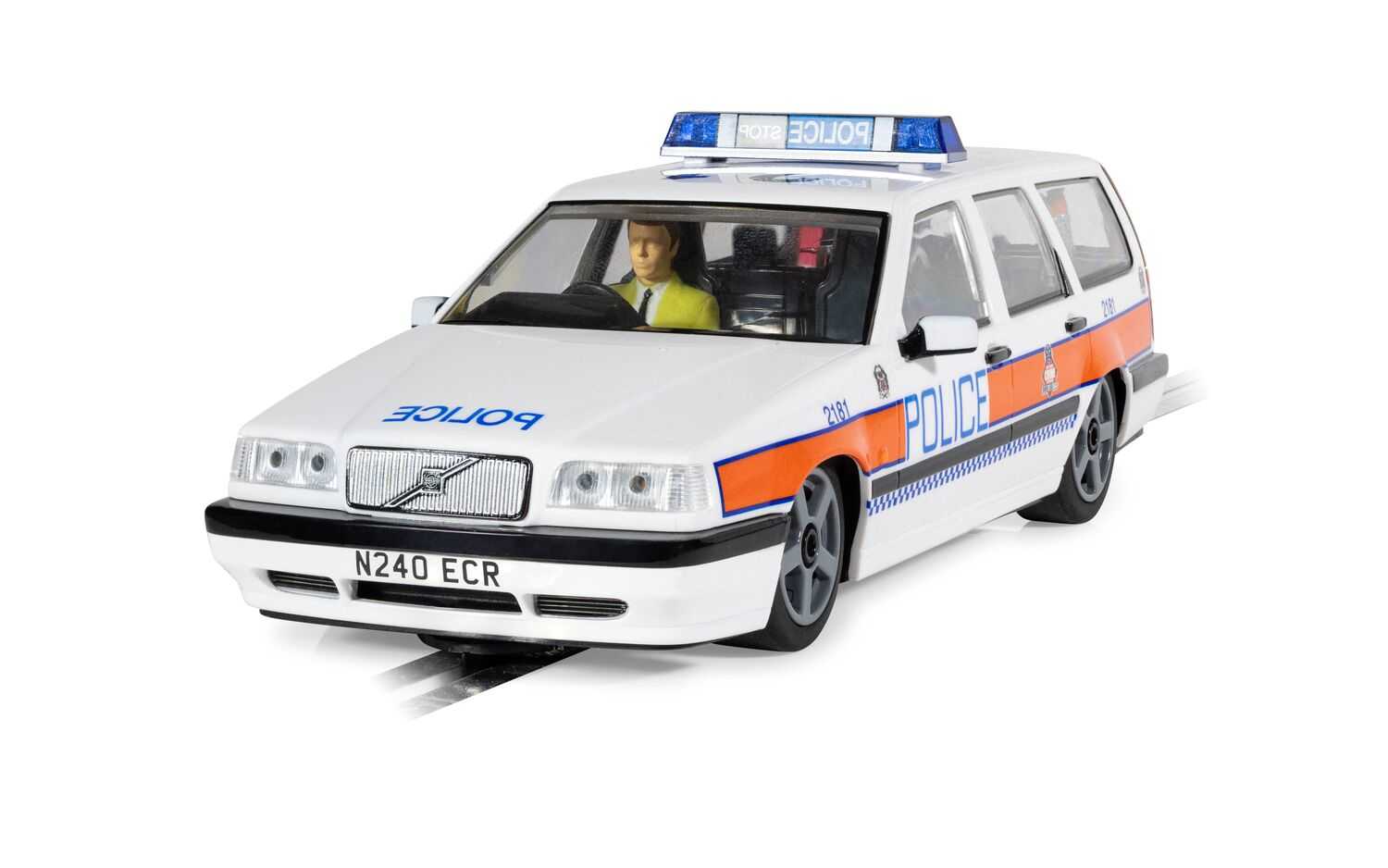 Autíčko Street SCALEXTRIC C4627 - Volvo 850 Estate - Police Edition (1:32)