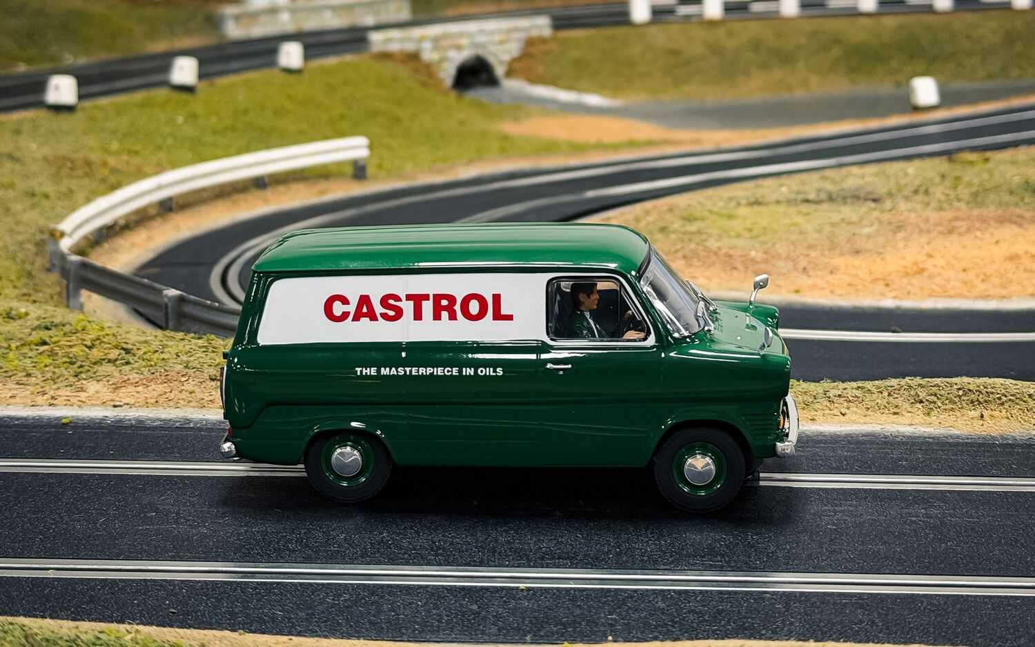 Autíčko Street SCALEXTRIC C4648 - Ford Transit MK1 - Castrol (1:32)