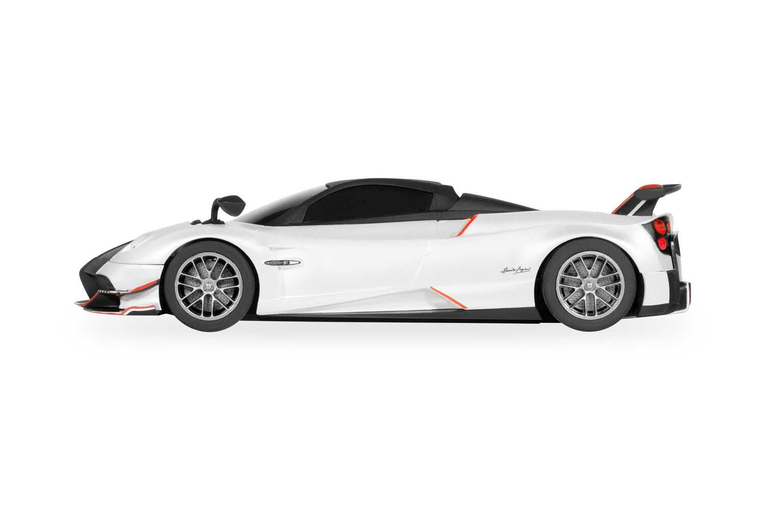 Autíčko Super Resistant SCALEXTRIC C4399 - Pagani Huayra BC Roadster – Metallic Pearl White (1:32)