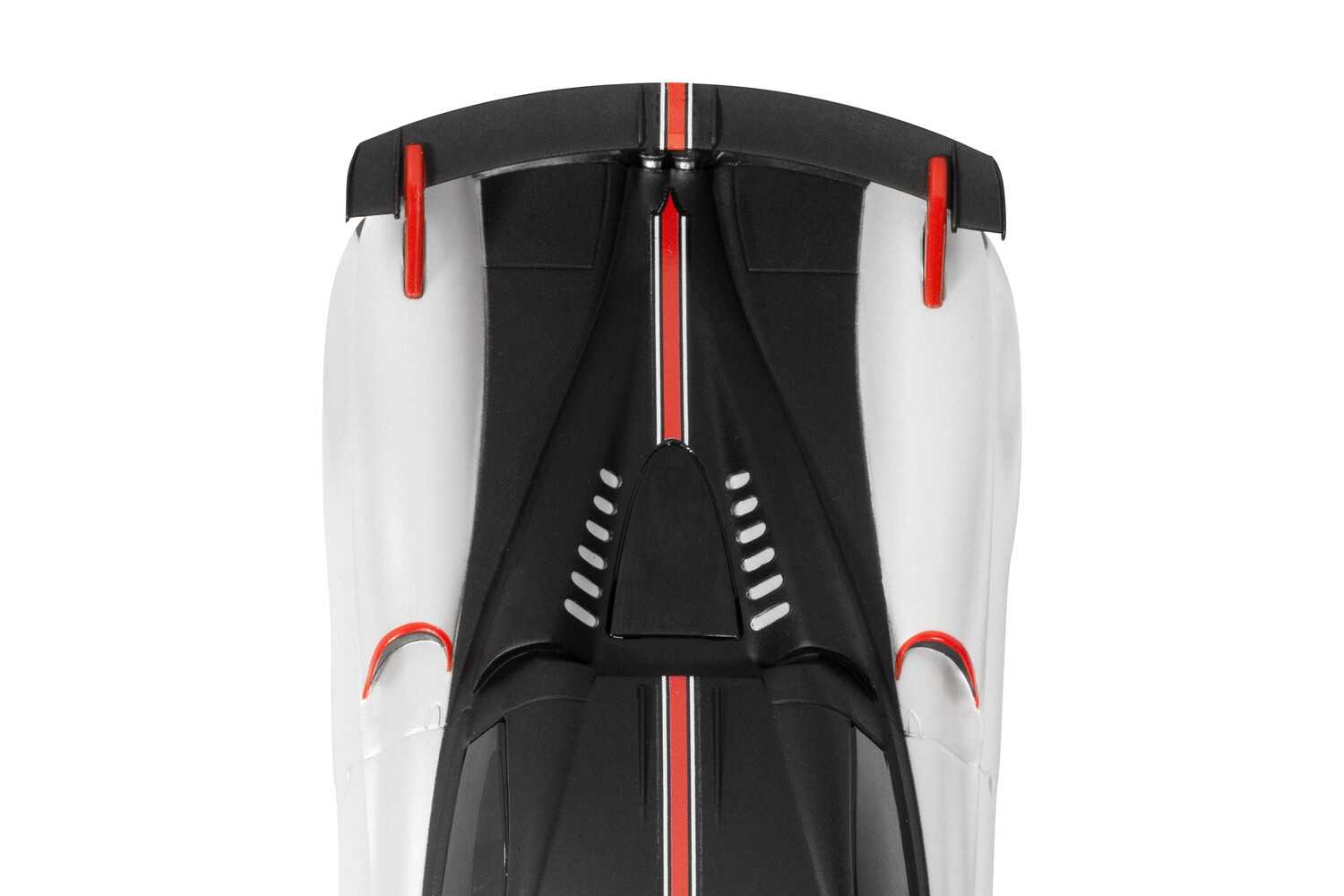 Autíčko Super Resistant SCALEXTRIC C4399 - Pagani Huayra BC Roadster – Metallic Pearl White (1:32)