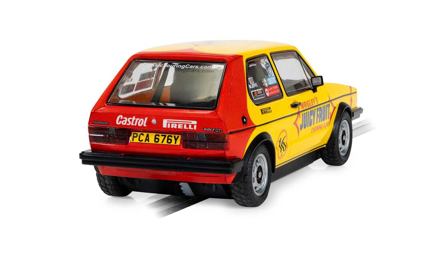 Autíčko Touring SCALEXTRIC C4625 - Volkswagen Golf MK1 - Malcolm Jeffs Racing (1:32)