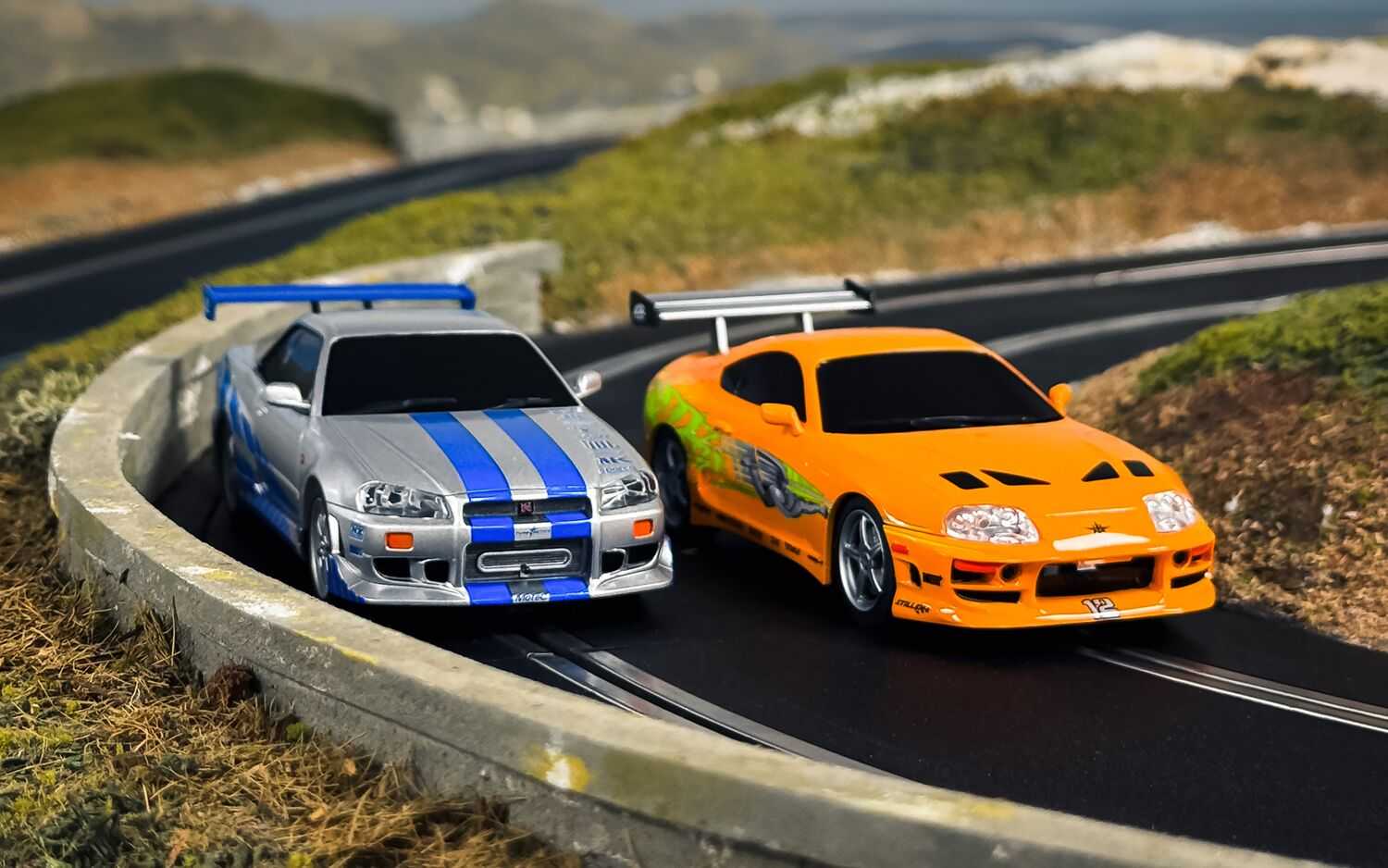 Autodráha SCALEXTRIC C1465P - Fast and Furious - 25 Years - Supra vs R34 (1:32)