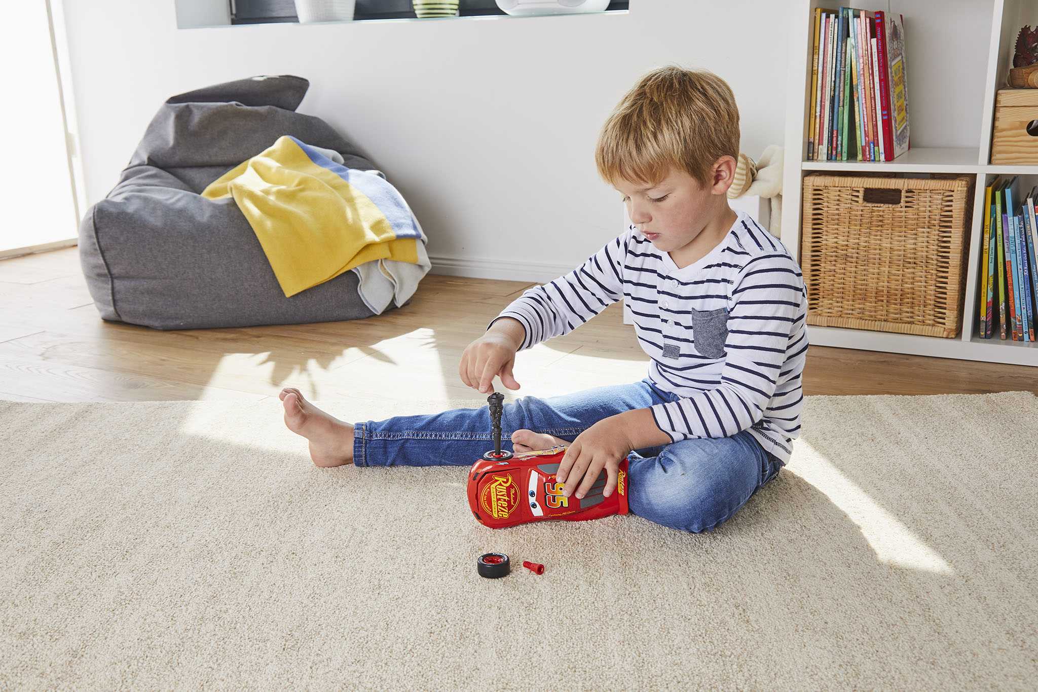 Build & Play auto 06562 - Lightning McQueen (1:20)