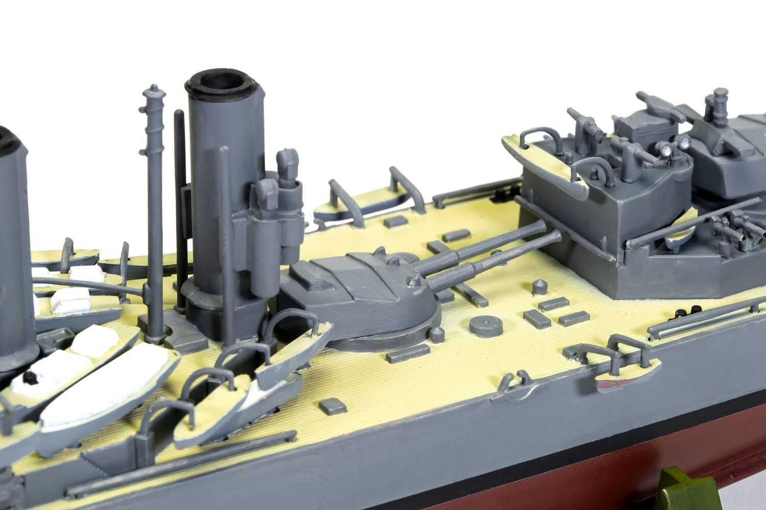 Classic Kit VINTAGE loď A04210V - HMS Iron Duke (1:600)
