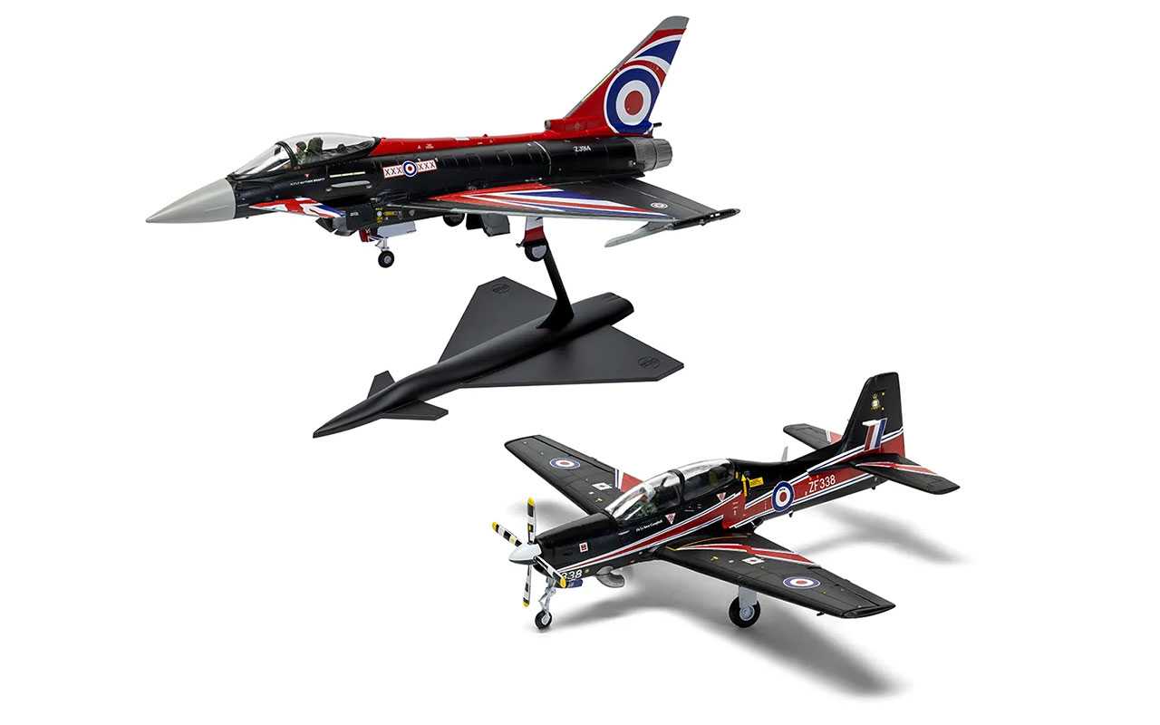 Classic Kit letadla A40003 - Eurofighter Typhoon FGR.4 (Blackjack) + Shorts Tucano T.1 (Twin Pack) (1:72)