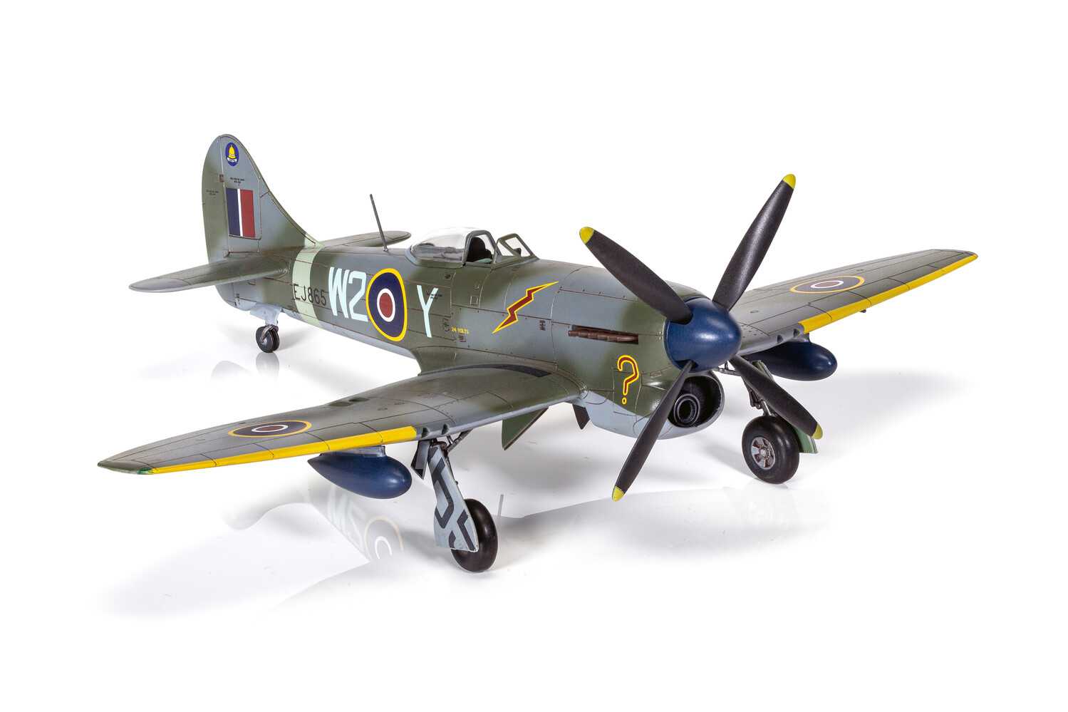 Classic Kit letadlo A02110 - Hawker Tempest Mk.V Post War (1:72)