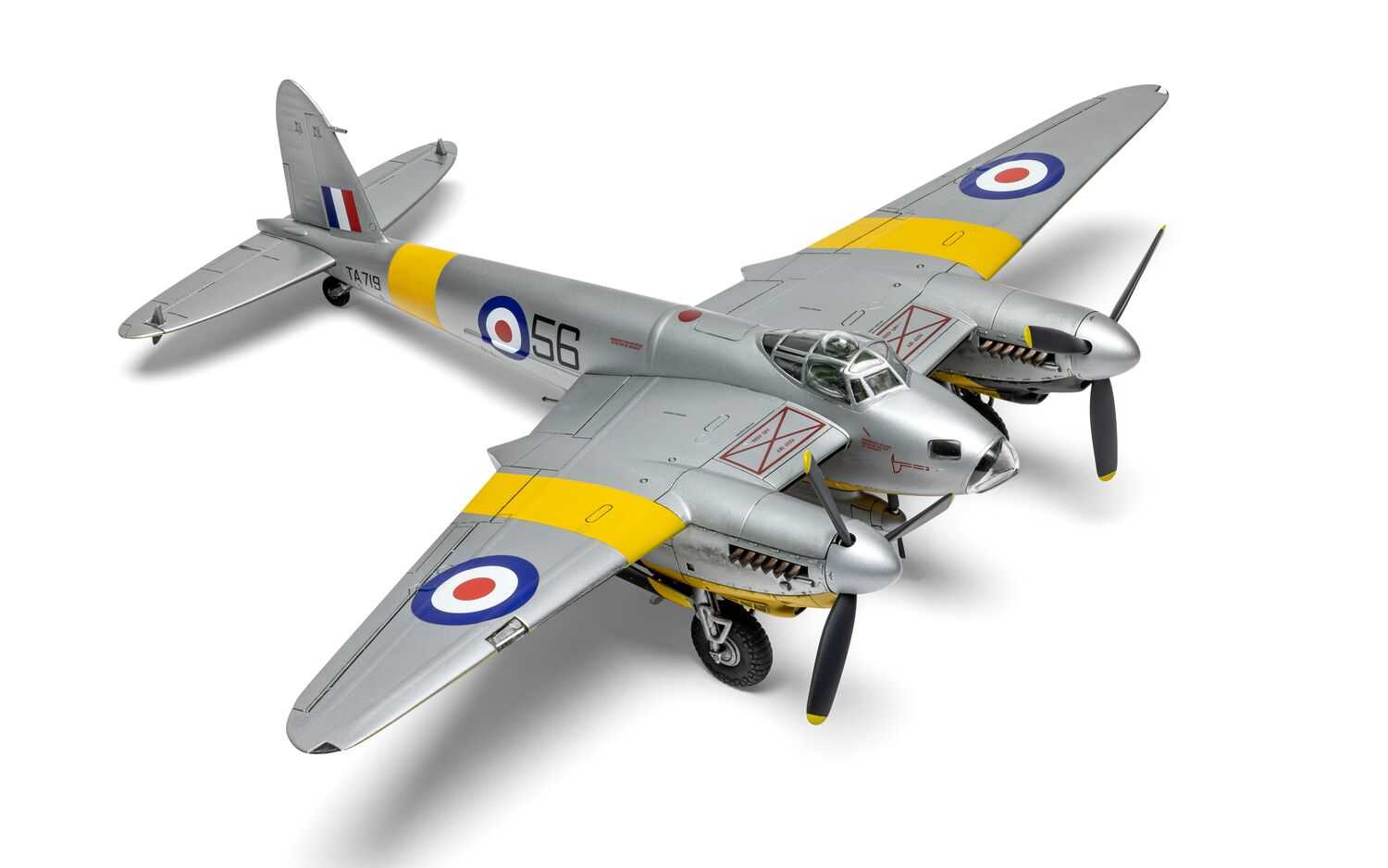 Classic Kit letadlo A04070 - de Havilland Mosquito B.XVI/B.35/TT.35 (1:72)