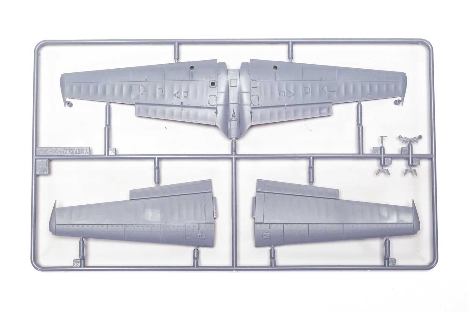 Classic Kit letadlo A04105 - de Havilland Chipmunk T.10 (1:48)