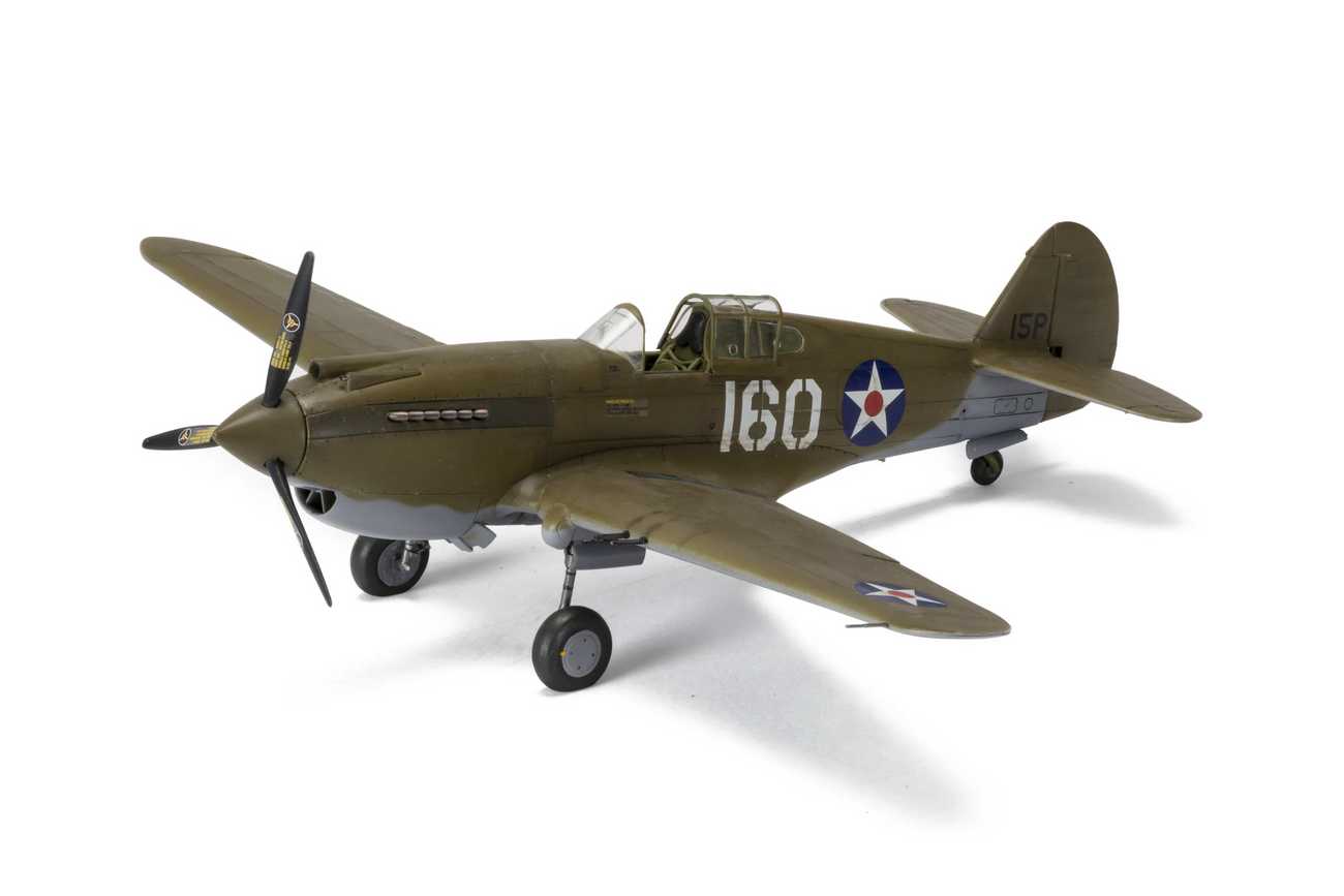 Classic Kit letadlo A05130A - Curtiss P-40B Warhawk 1:48 (1:48)
