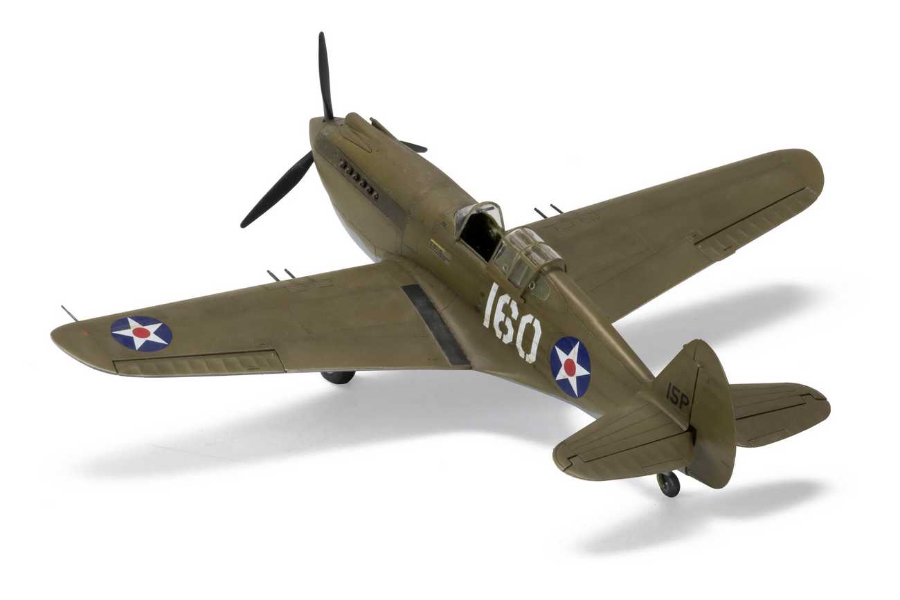 Classic Kit letadlo A05130A - Curtiss P-40B Warhawk 1:48 (1:48)
