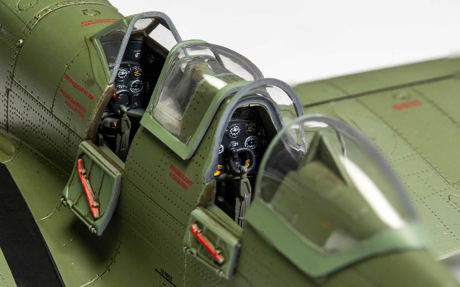 Classic Kit letadlo A05143 - Supermarine Spitfire Tr.9 (1:48)