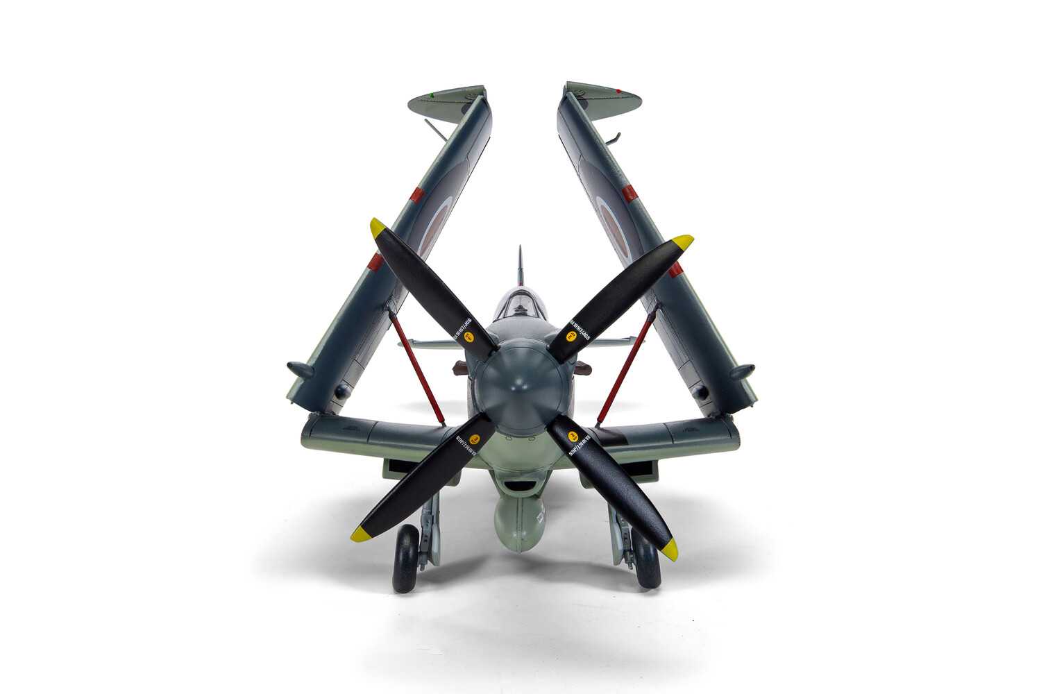 Classic Kit letadlo A06102A - Supermarine Seafire F.XVII (1:48)