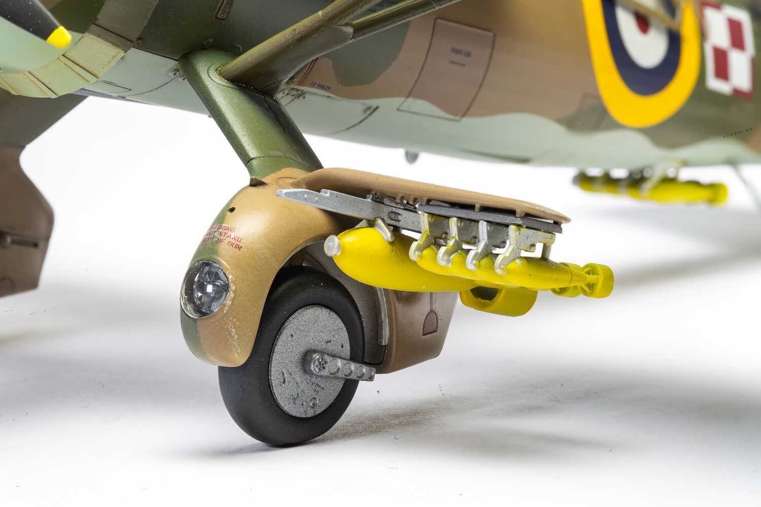Classic Kit letadlo A07116 - Westland Lysander Mk.I/Mk.III (1:48)