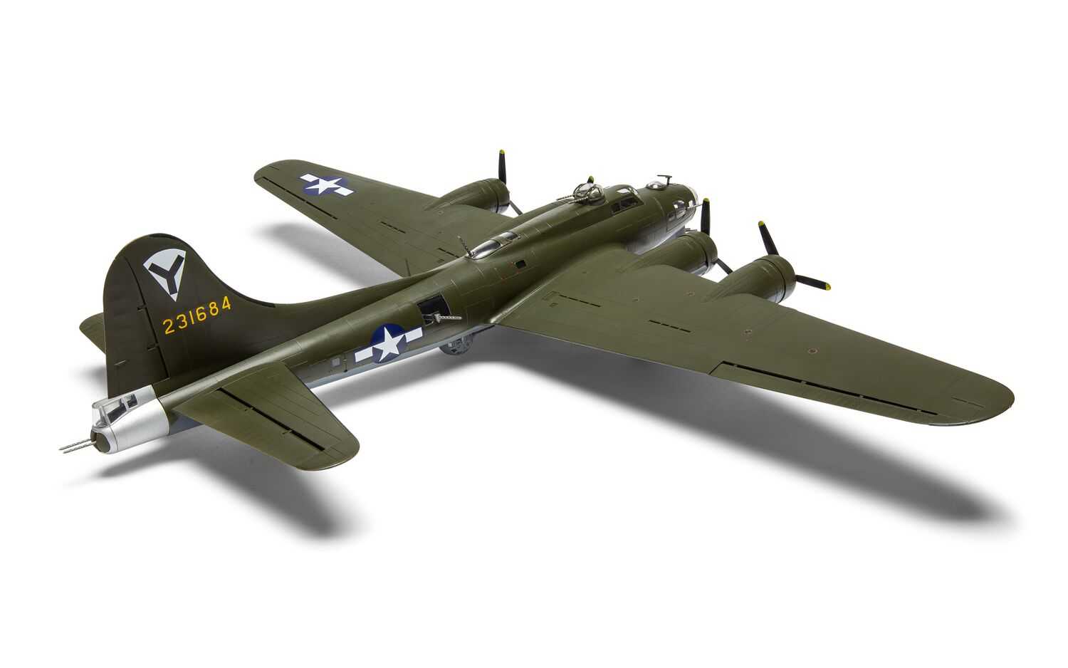 Classic Kit letadlo A08018A - Boeing B-17G / Fortress Mk.III (1:72)
