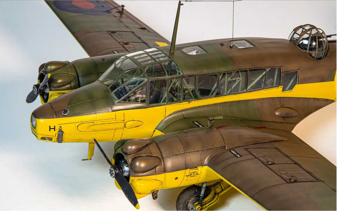 Classic Kit letadlo A09191 - Avro Anson Mk.I (1:48)