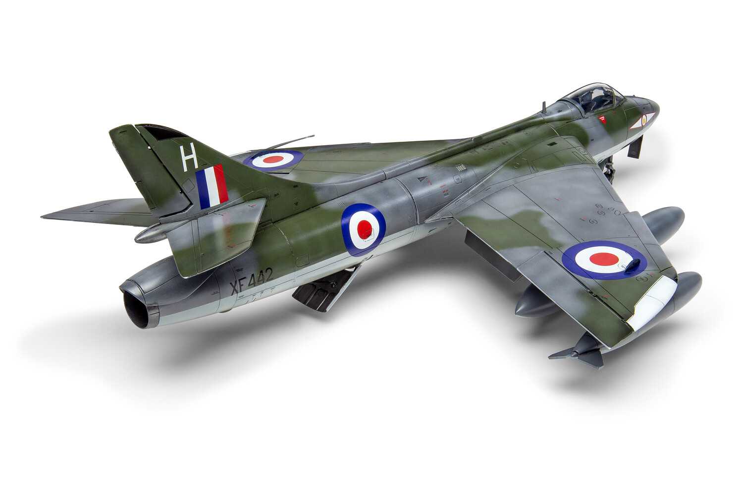 Classic Kit letadlo A09192 - Hawker Hunter FGA.9/FR.10/GA.11 (1:48)