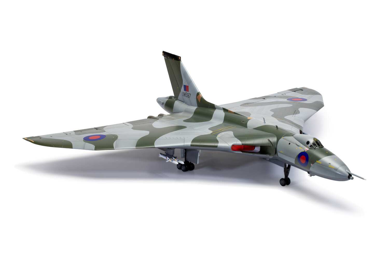 Classic Kit letadlo A12013 - Avro Vulcan B.2 Black Buck (1:72)