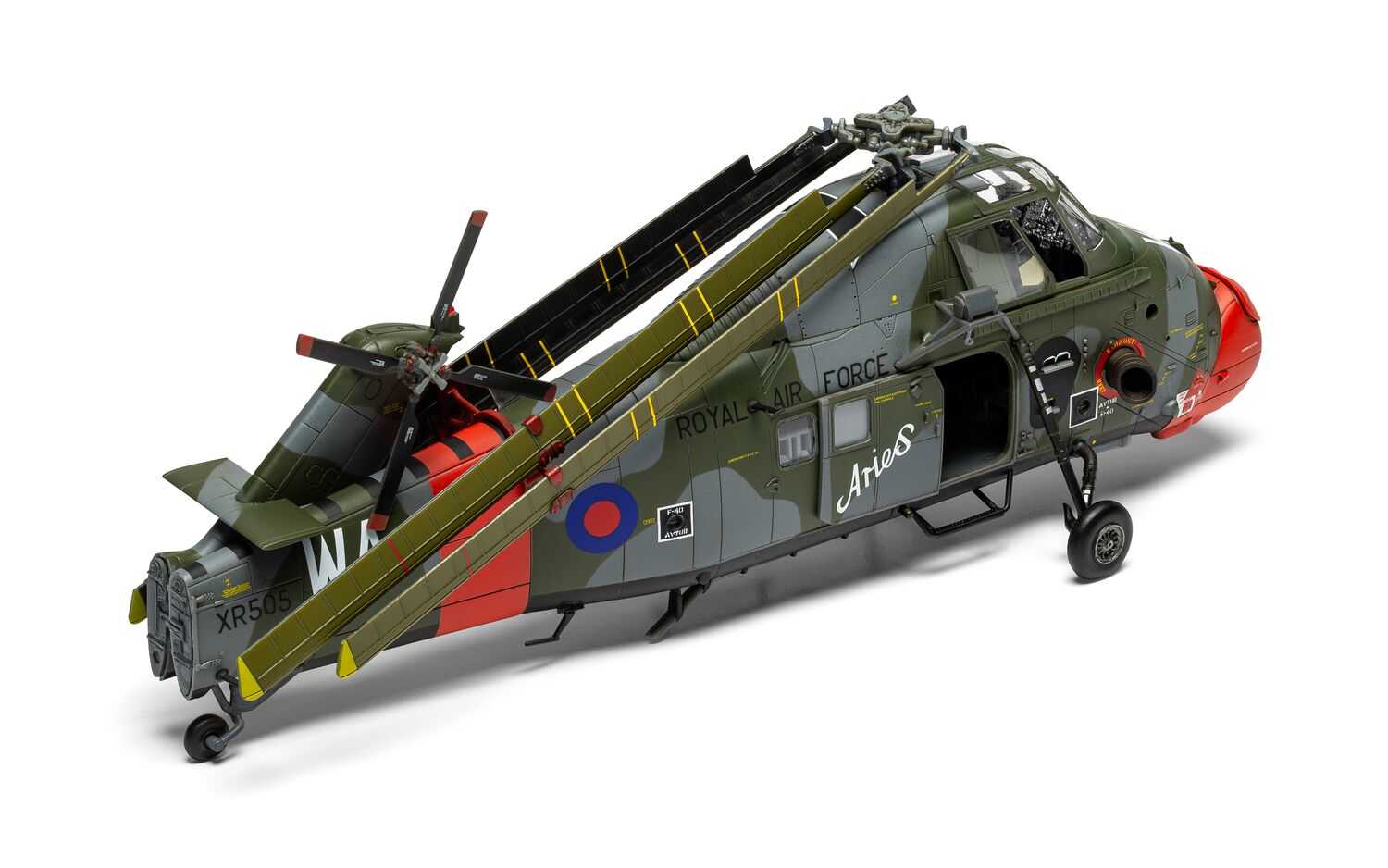 Classic Kit vrtulník A04068 - Westland Wessex HC.2 (1:72)