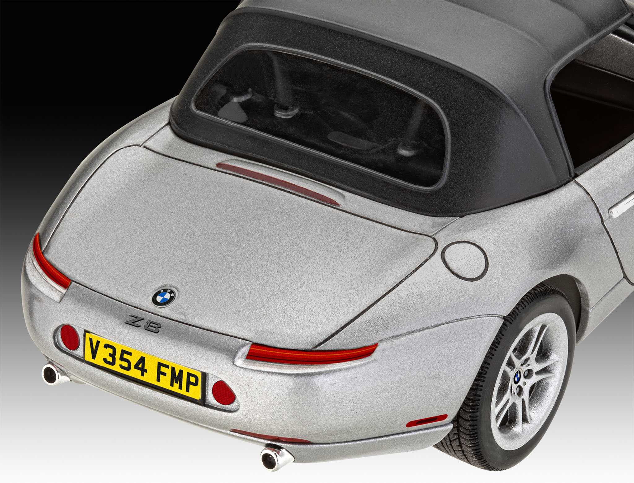 Gift-Set James Bond 05662 - "The World Is Not Enough" BMW Z8 (1:24)