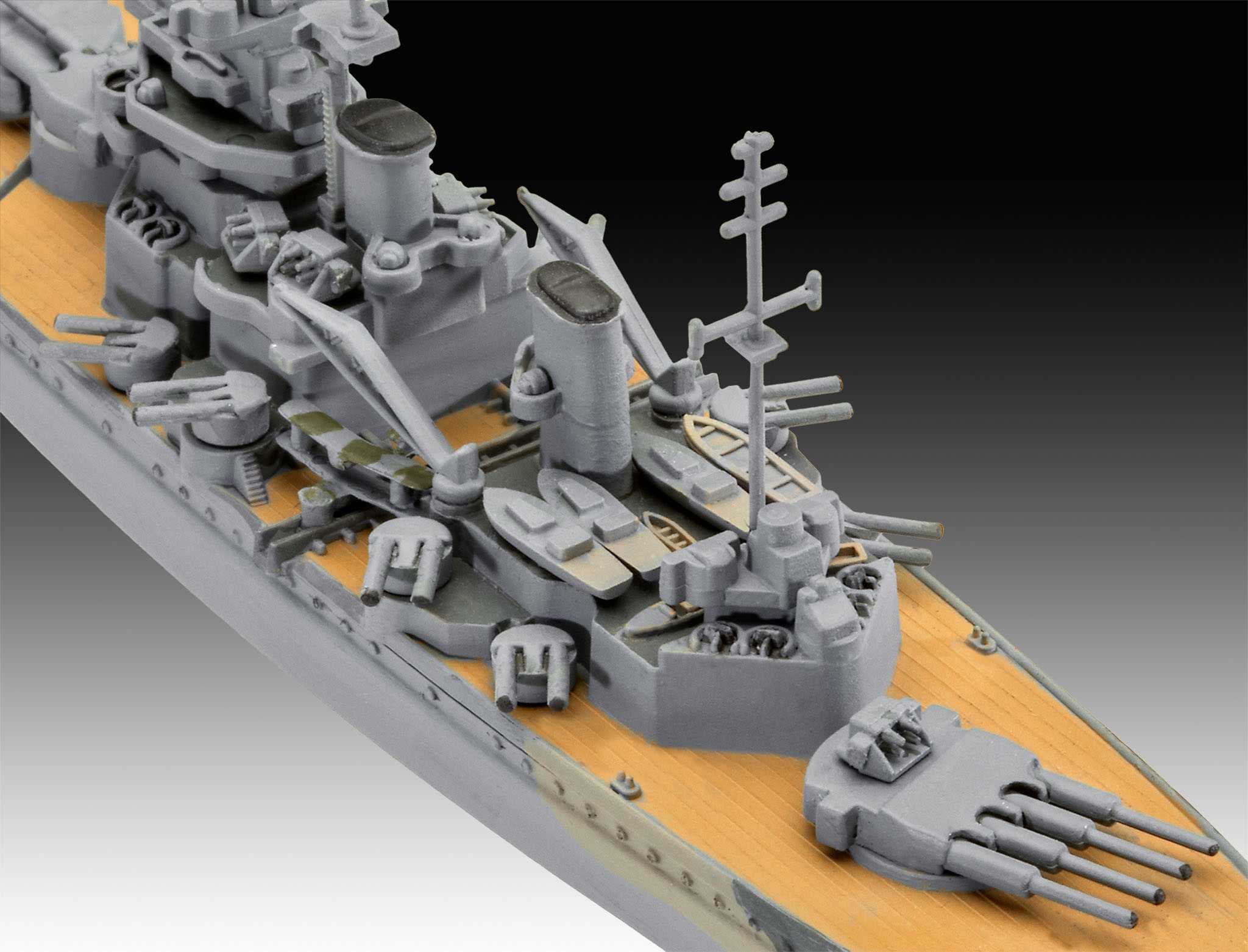 Gift-Set lodě 05668 - Bismarck Battle (1:1200)