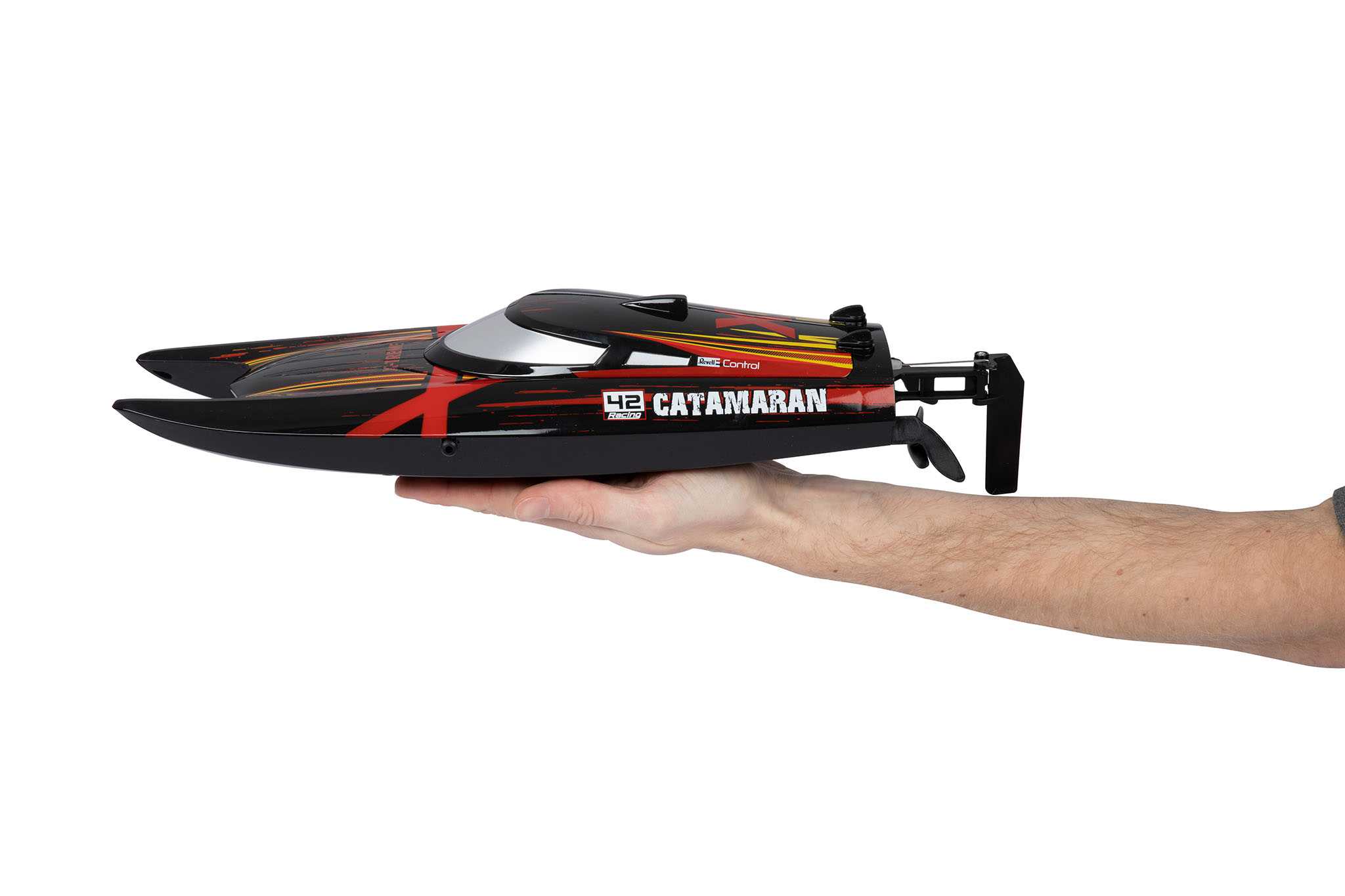 Loď REVELL X-TREME 24140 - Catamaran