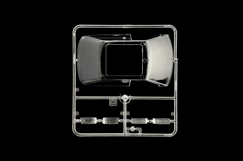 Model Kit auto 3624 - Mercedes Benz 190E (1:24)