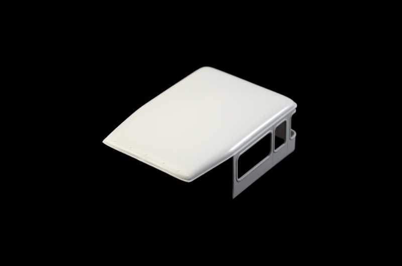 Model Kit auto 3630 - Toyota Land Cruiser BJ-44 Soft/Hard Top (1:24)