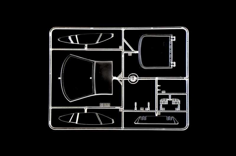 Model Kit auto 3631 - Jaguar XJ 220 (1:24)