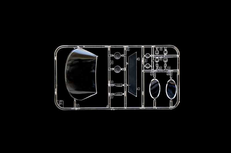 Model Kit auto 3649 - Lamborghini Miura Jota SVJ (1:24)