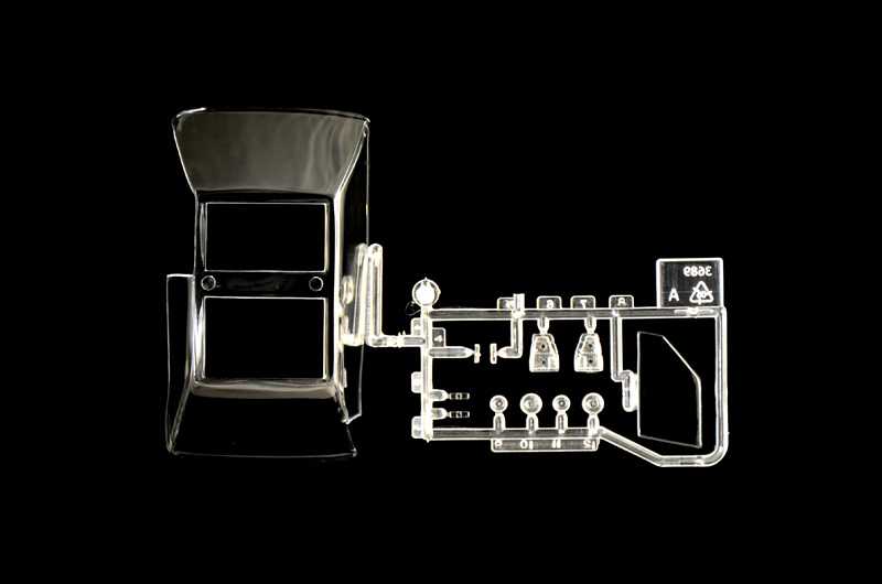 Model Kit auto 3658 - Lancia Delta HF Integrale (1:24)