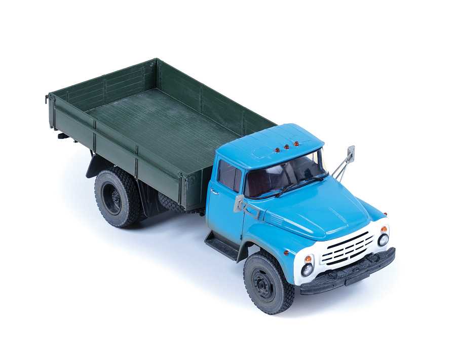 Model Kit auto 3712 - ZIL 130 (1:35)
