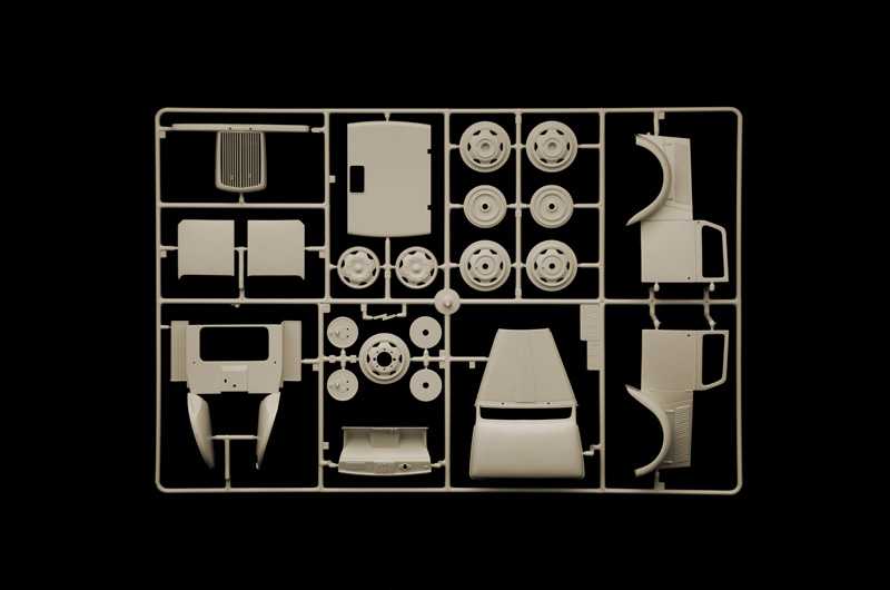 Model Kit auto 3960 - Opel Blitz Classic (1:24)