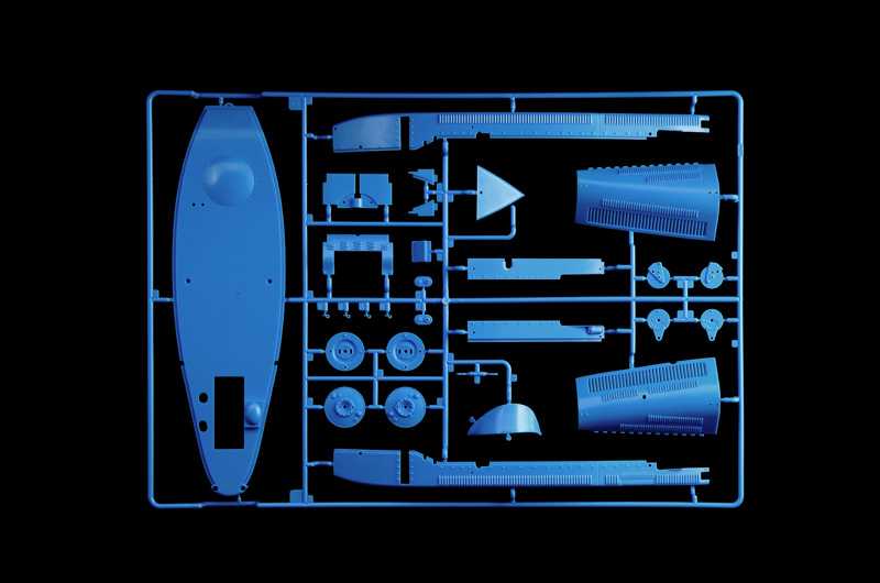 Model Kit auto 4713 - Bugatti 35 B Roadster (1:12)