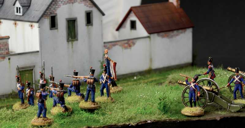 Model Kit diorama 6197 - Waterloo 1815: La Haye Sainte (1:72)