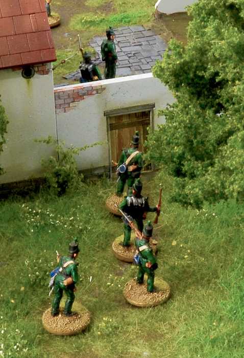 Model Kit diorama 6197 - Waterloo 1815: La Haye Sainte (1:72)