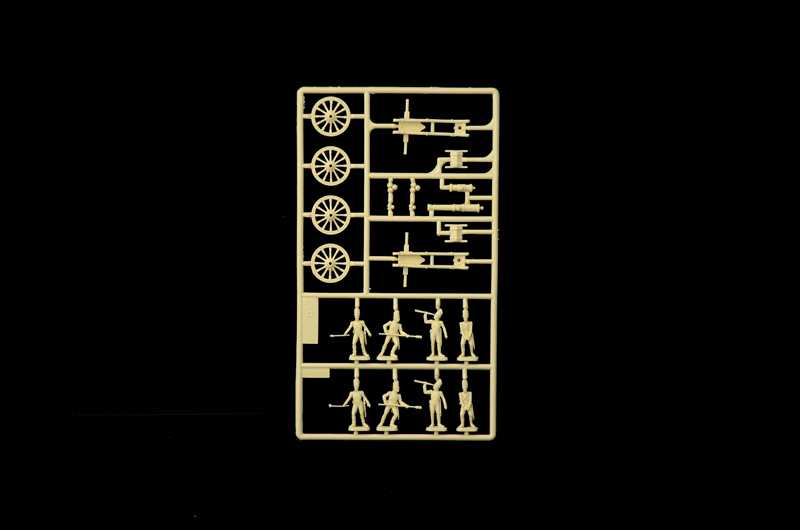 Model Kit diorama 6197 - Waterloo 1815: La Haye Sainte (1:72)