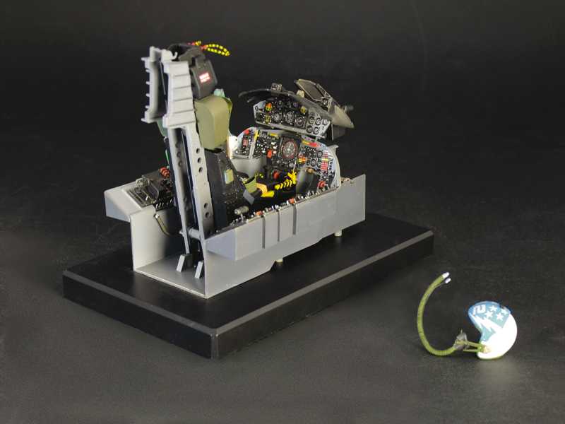 Model Kit kokpit 2991 - F-104 G STARFIGHTER COCKPIT (1:12)