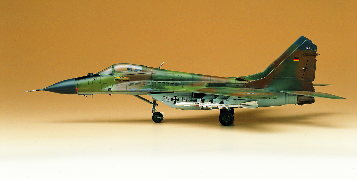 Model Kit letadlo 12263 - M-29A FULCRUM A (1:48)