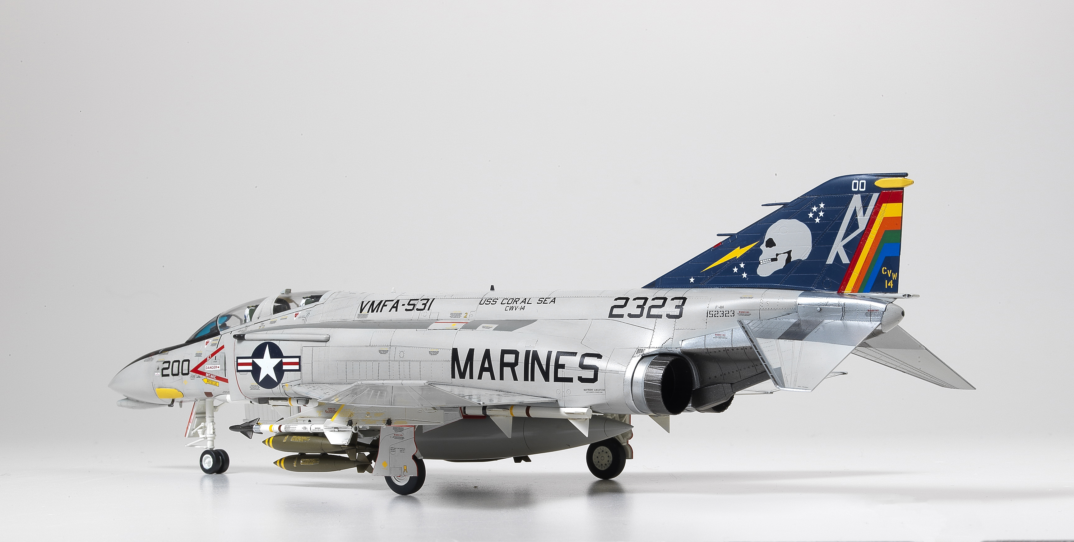 Model Kit letadlo 12315 - USMC F-4B/N VMFA-531 "GRAY GHOSTS" (1:48)