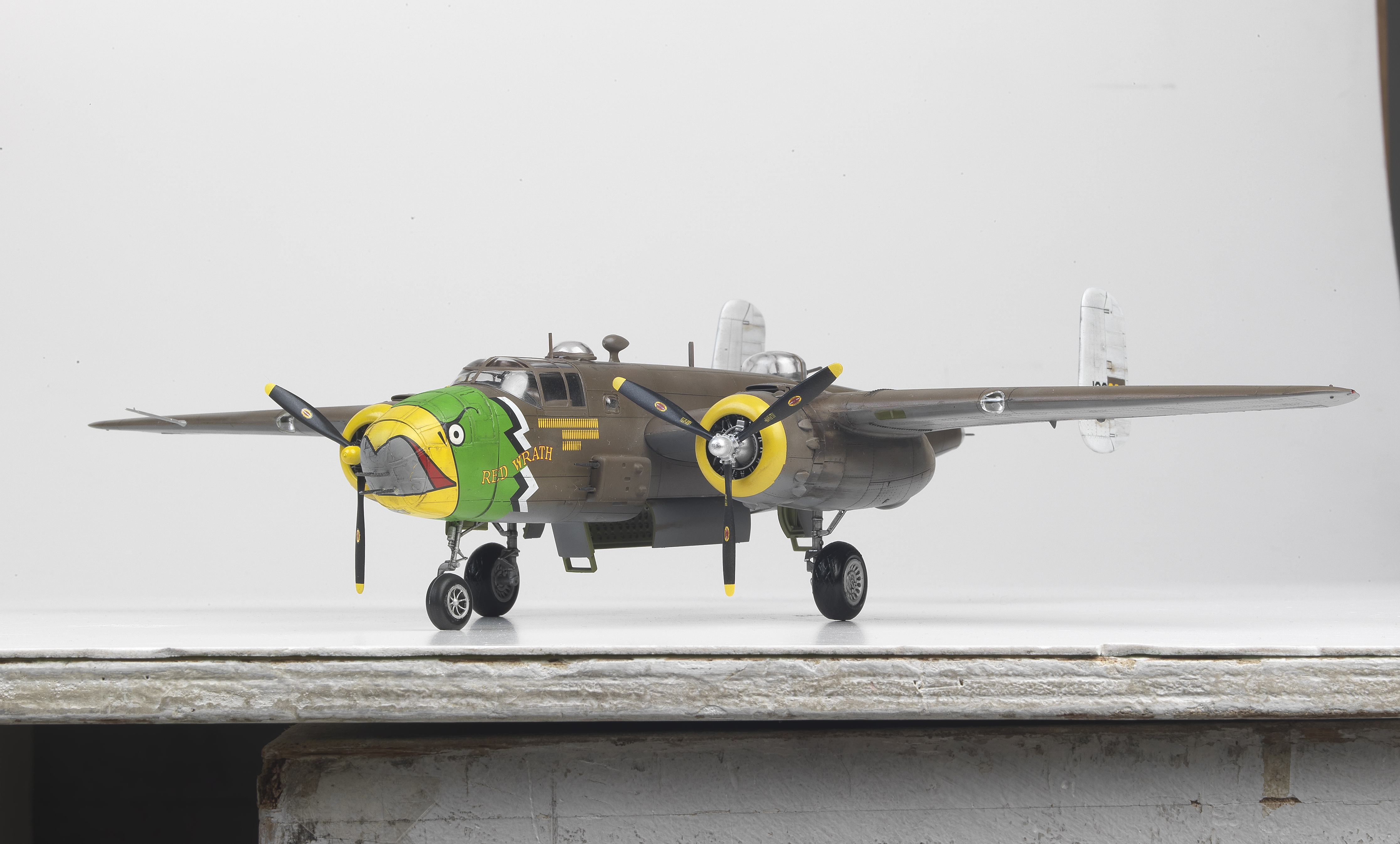 Model Kit letadlo 12328 - USAAF B-25D "Pacific Theatre" (1:48)