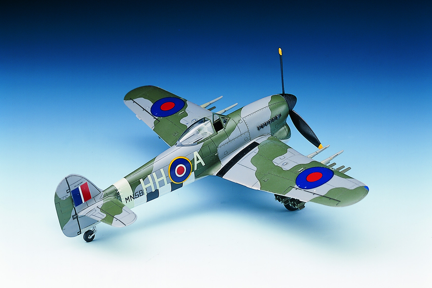 Model Kit letadlo 12462 - TYPHOON MK.IB (1:72)