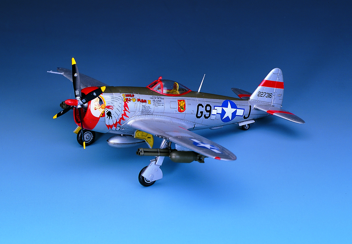 Model Kit letadlo 12491 - P-47D "BUBBLE-TOP" (1:72)