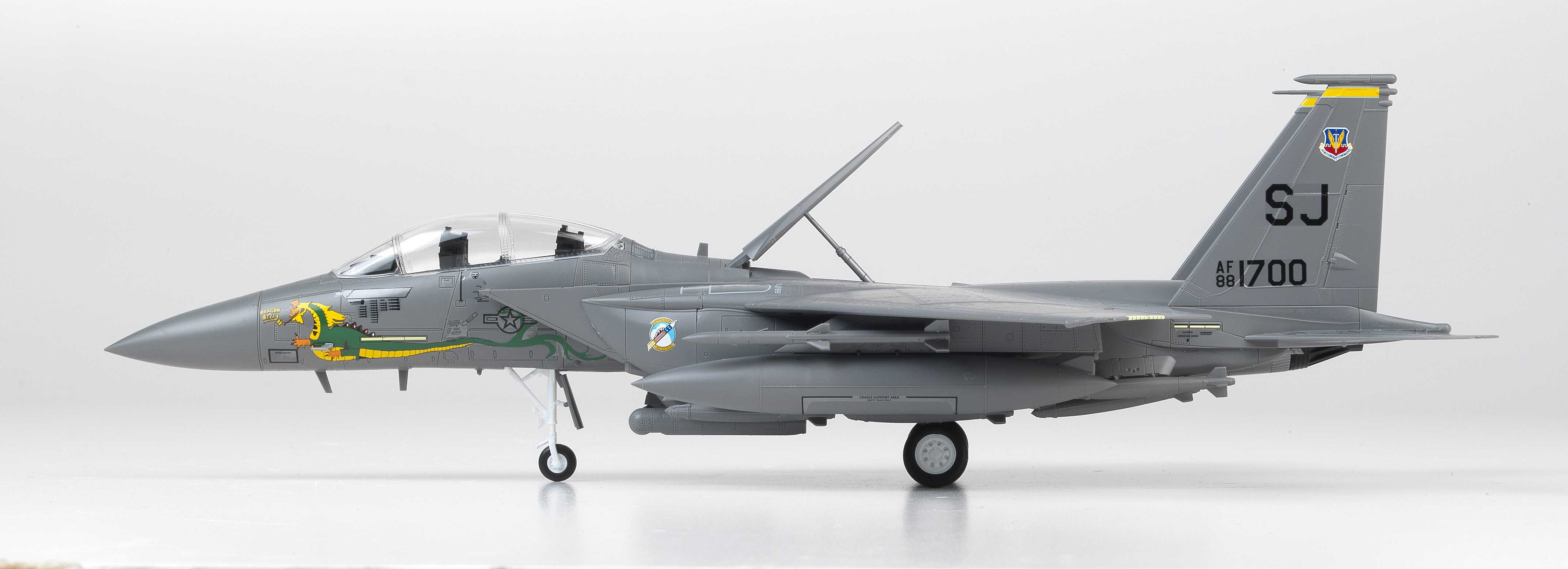 Model Kit letadlo 12550 - USAF F-15E "333rd Fighter Squadron" (1:72)