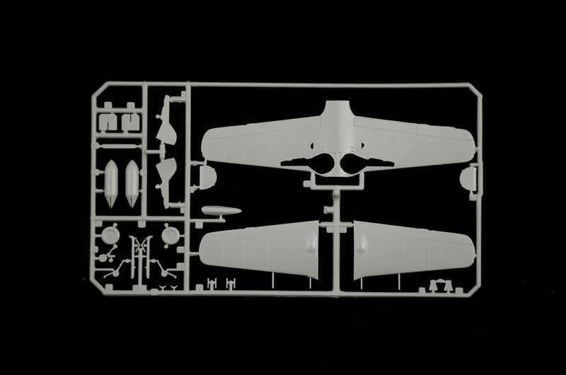 Model Kit letadlo 1490 - Focke-Wulf Fw 190 A-8/F Aces (1:72)