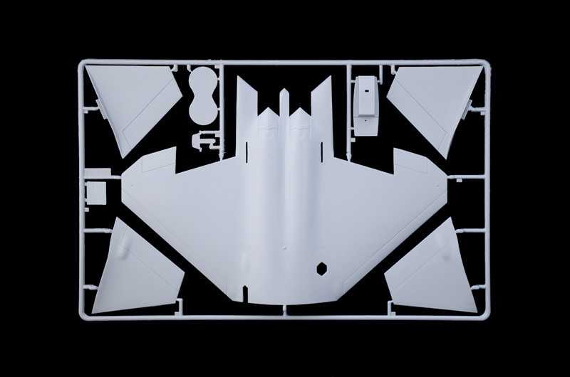 Model Kit letadlo 2822 - Lockheed Martin F-22A Raptor (1:48)